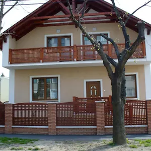 Rózsakert Vendégház